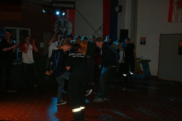 i.-wettkampf-bttl.-2012_party-0206